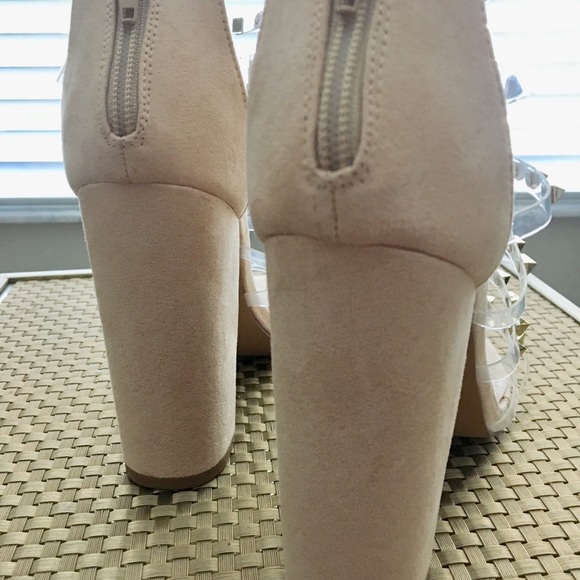 Clear and gold gladiator style heels - Picture 2 of 3